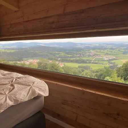 Bergchaletweitblick Dağ evi