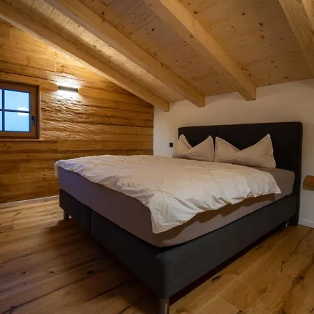 Bergchaletweitblick Grainet