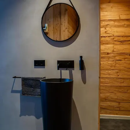 Bergchaletweitblick Alpehytte Grainet