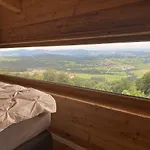 Bergchaletweitblick 木屋