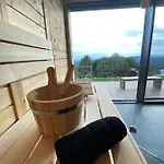 Bergchaletweitblick 木屋 *