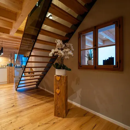 Bergchaletweitblick Grainet