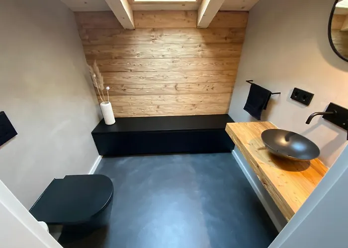 Bergchaletweitblick * Grainet