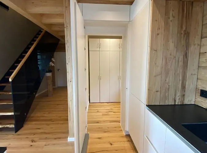 Bergchaletweitblick Grainet