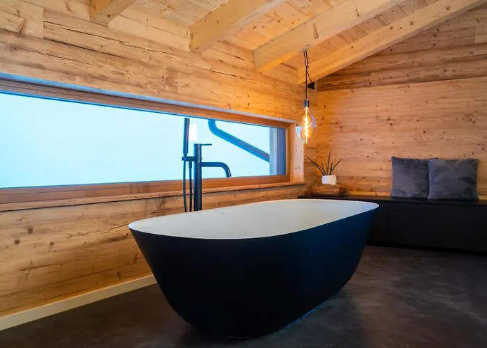 Bergchaletweitblick Chalet *