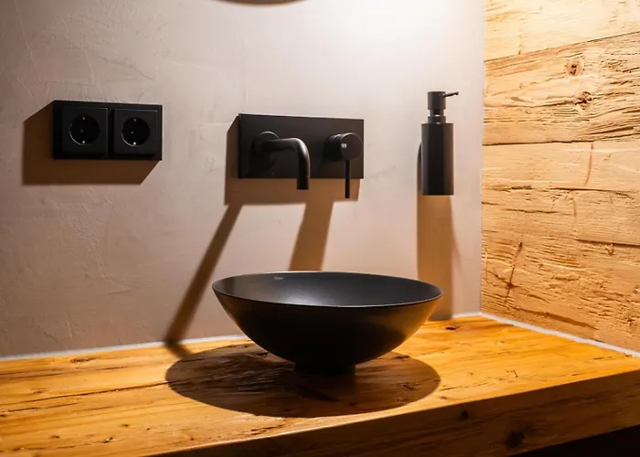 Bergchaletweitblick * Grainet