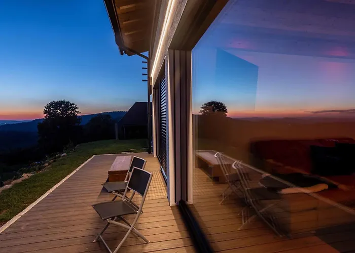 Bergchaletweitblick Grainet